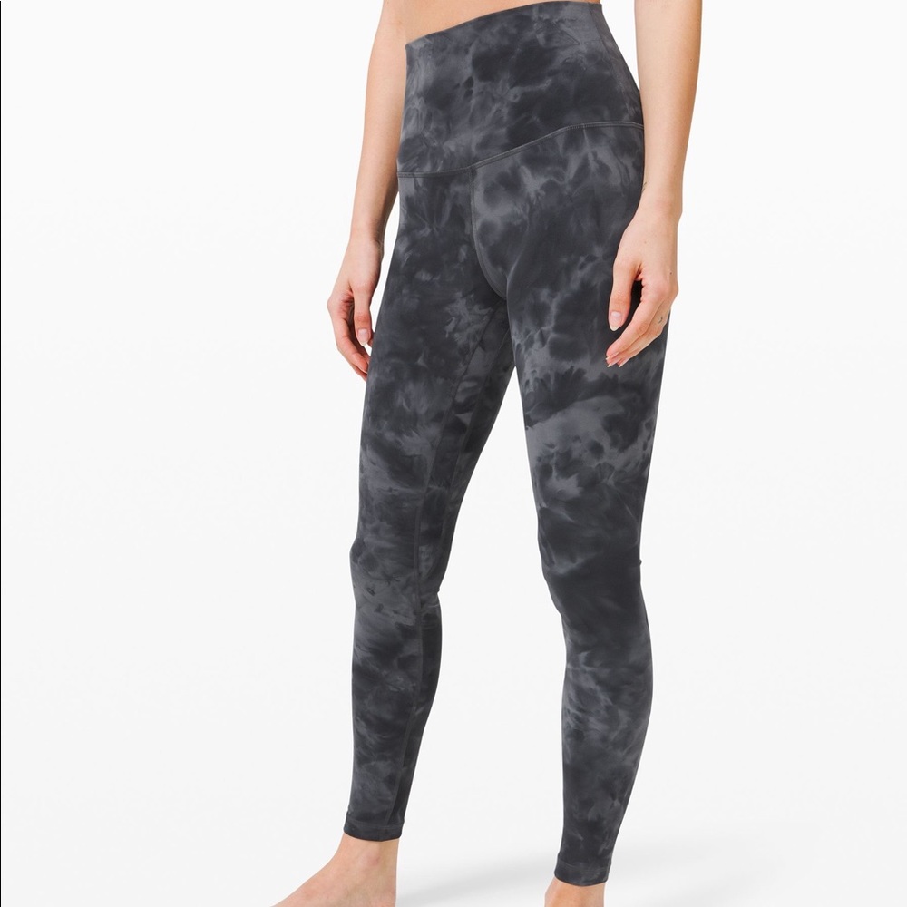 Lulu lemon leggings (grey) Size 6
